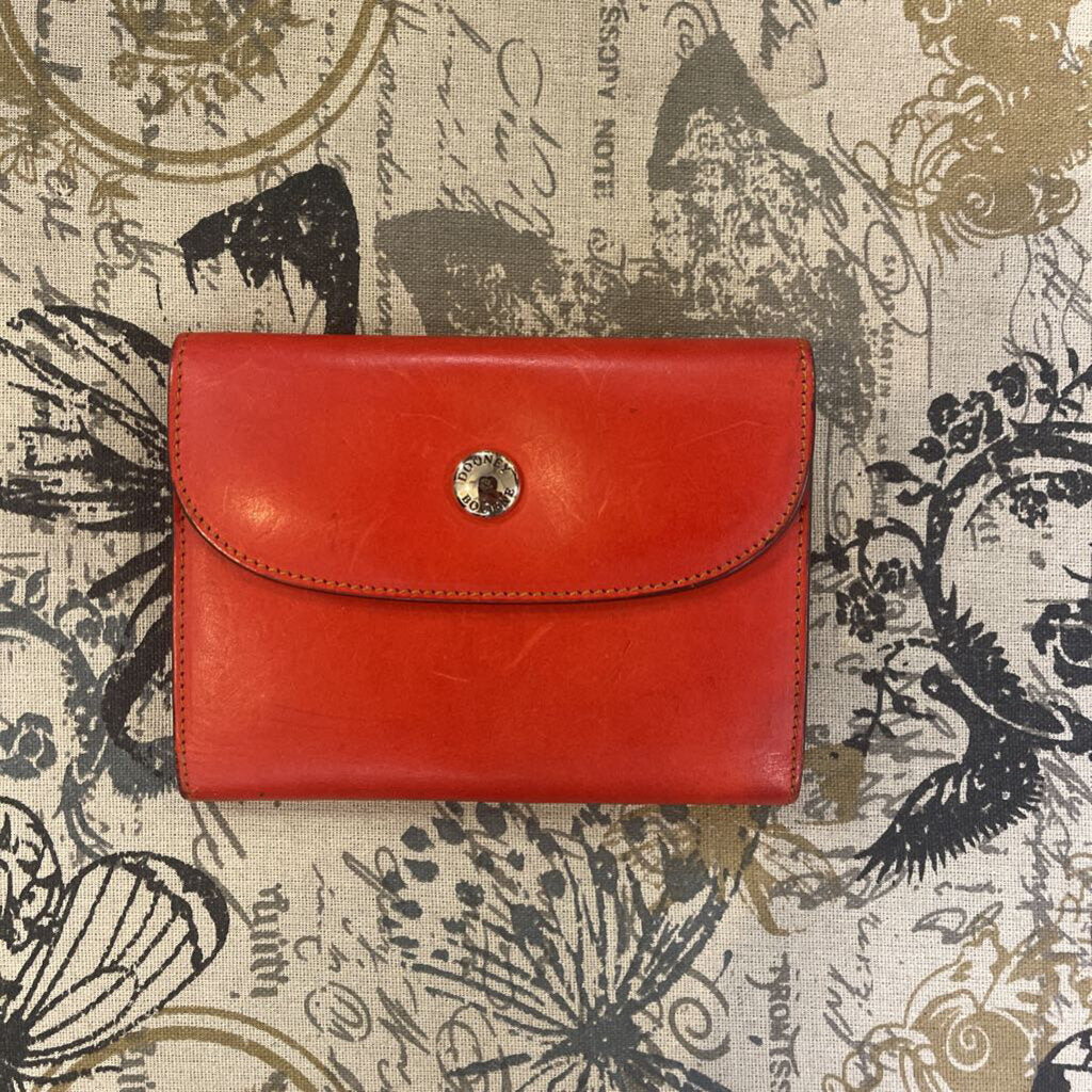 Dooney & Bourke Snap AS IS WALLETS Small