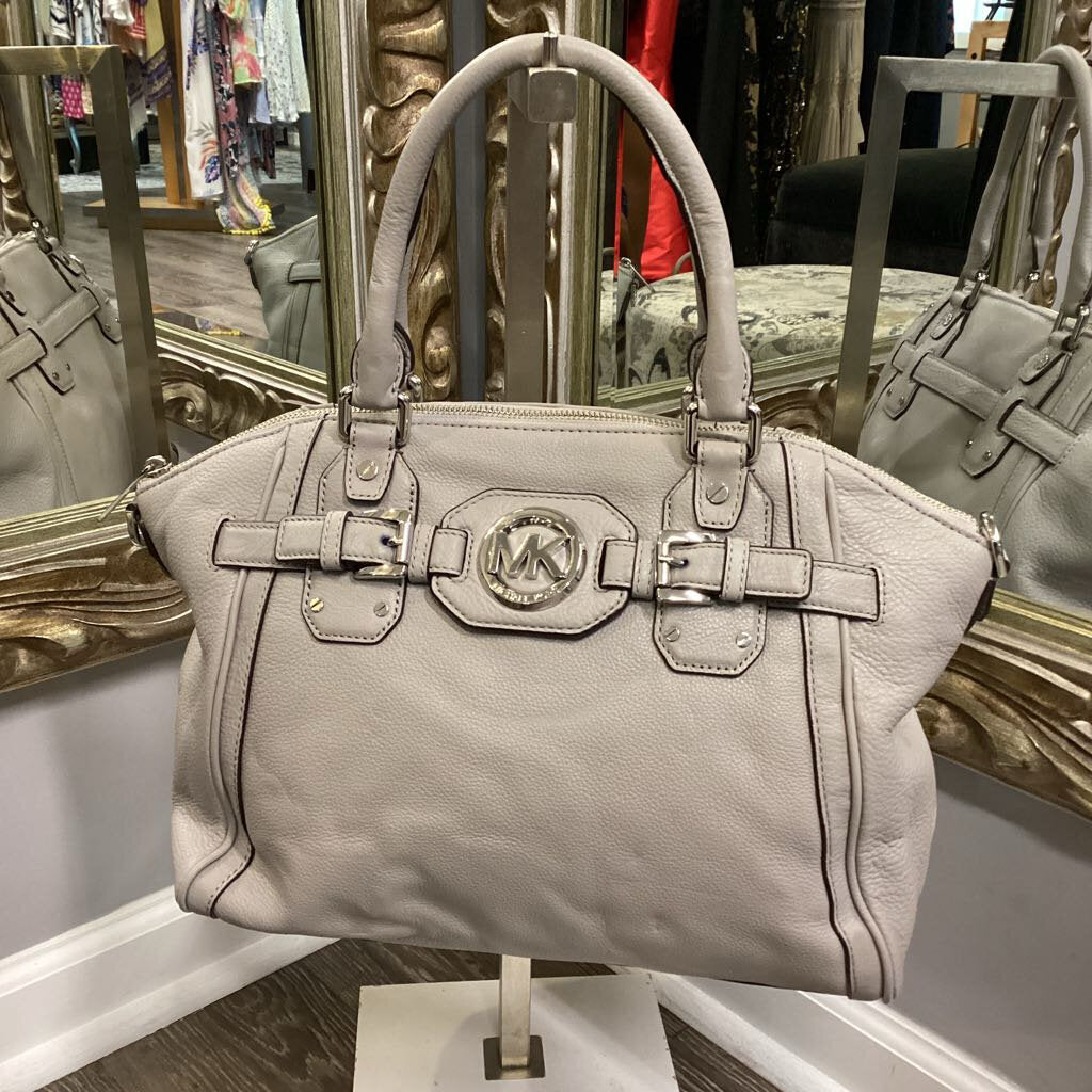 Michael Kors Pebbled Leather HANDBAGS M