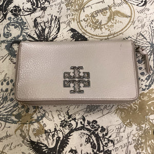 Tory Burch Zip Around Pebbled Leather WALLETS S