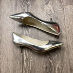 Load image into Gallery viewer, Michael Kors Metallic Kitten Pump SHOES 9.5
