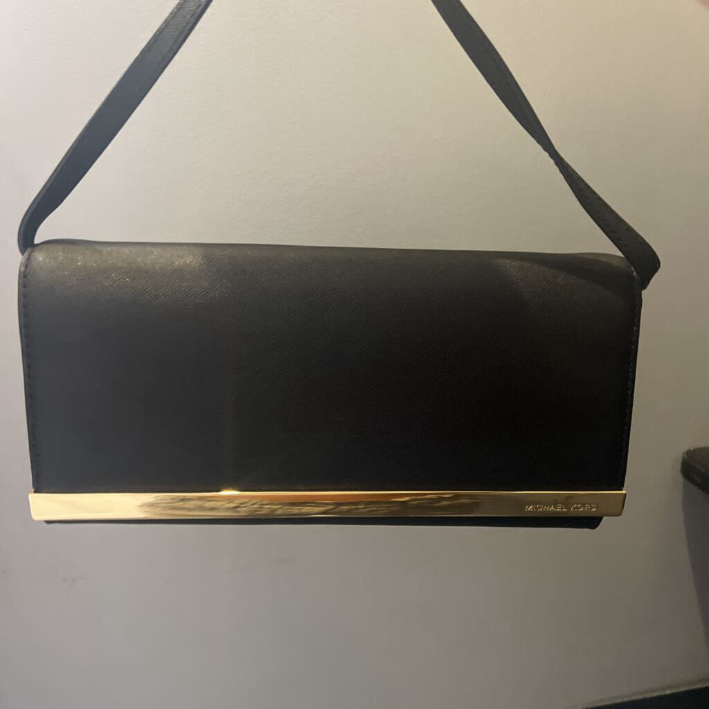 Michael Kors Safiano Clutch w/Strap HANDBAGS S/M