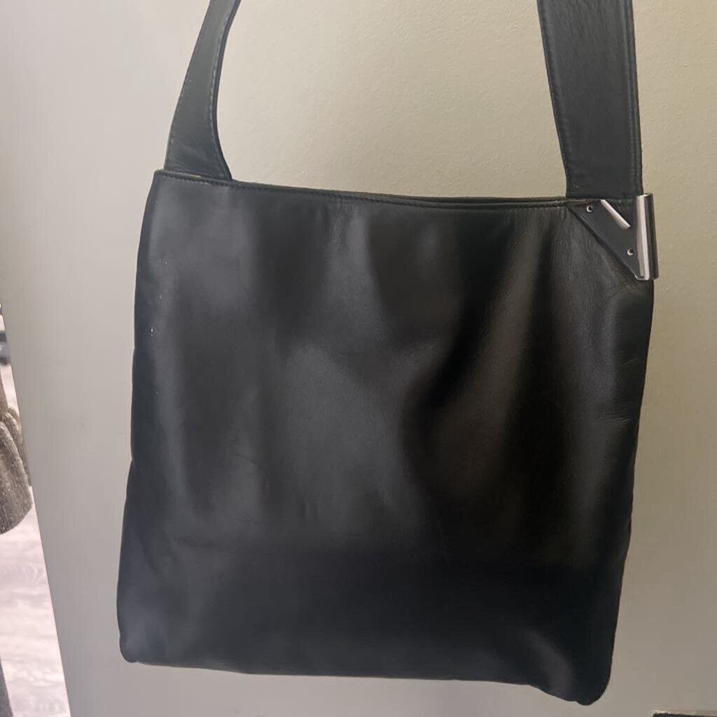 Emporium Armani Leather Shoulder Bag HANDBAGS S/M