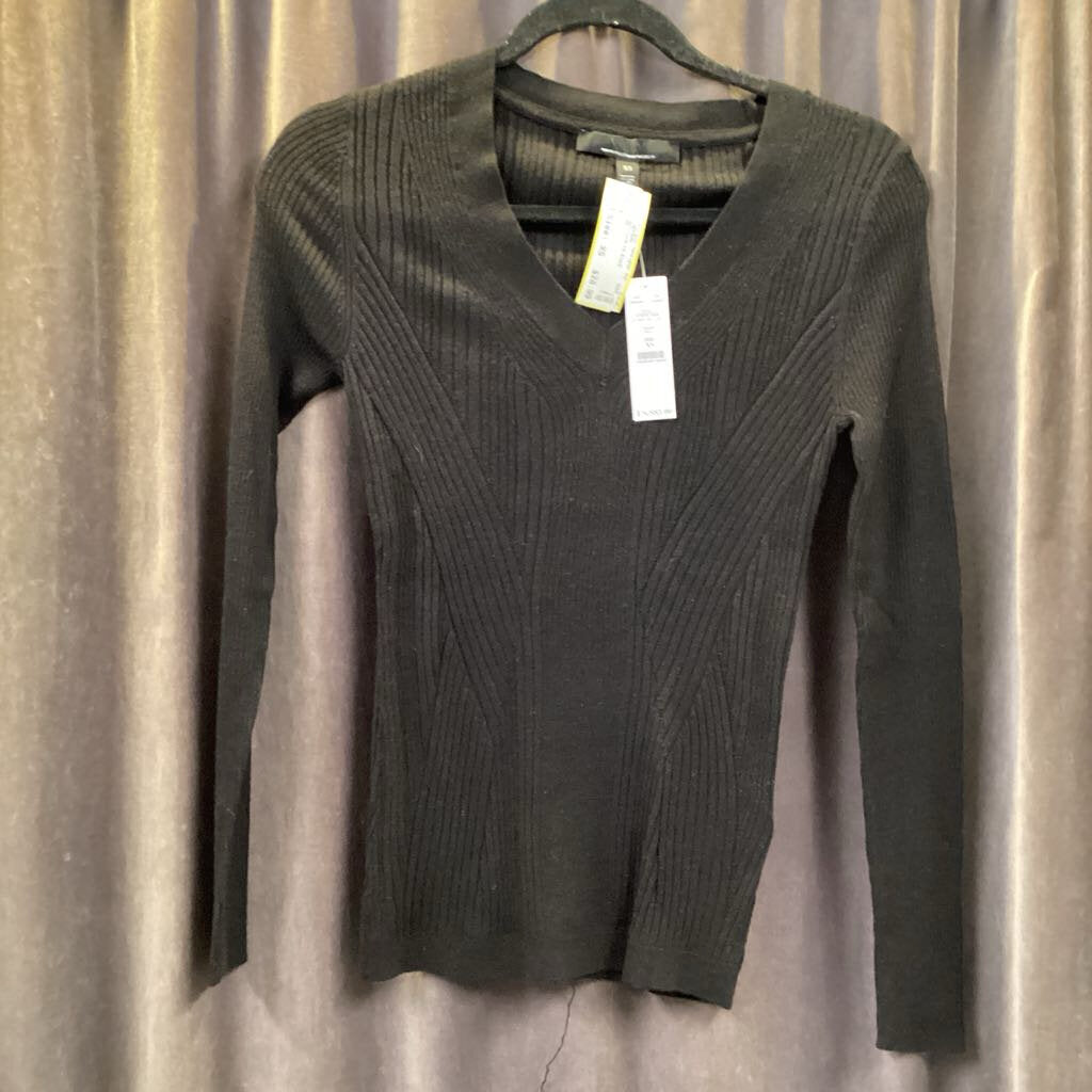 WHBM NWT Vneck LS SWEATERS XS