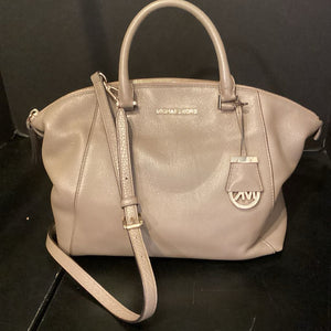 Michael Kors Speedy Style Leather HANDBAGS M
