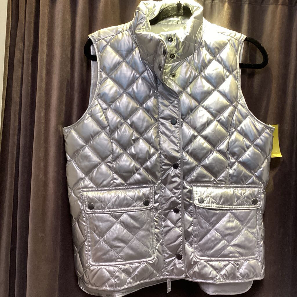 Talbots NWT Quilted Puffer VESTS Mp