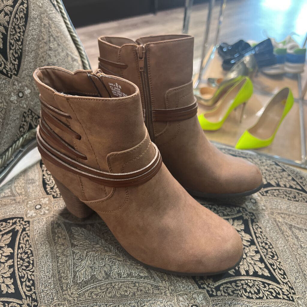 Madden Girl Suede Heeled Booties BOOTIES 8
