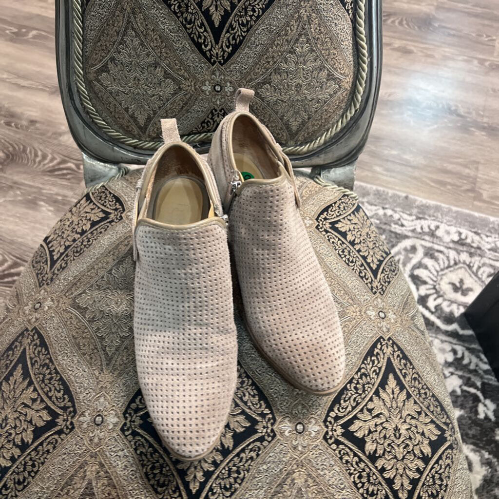 Franco Sarto Perforated Suede Booties BOOTIES 8