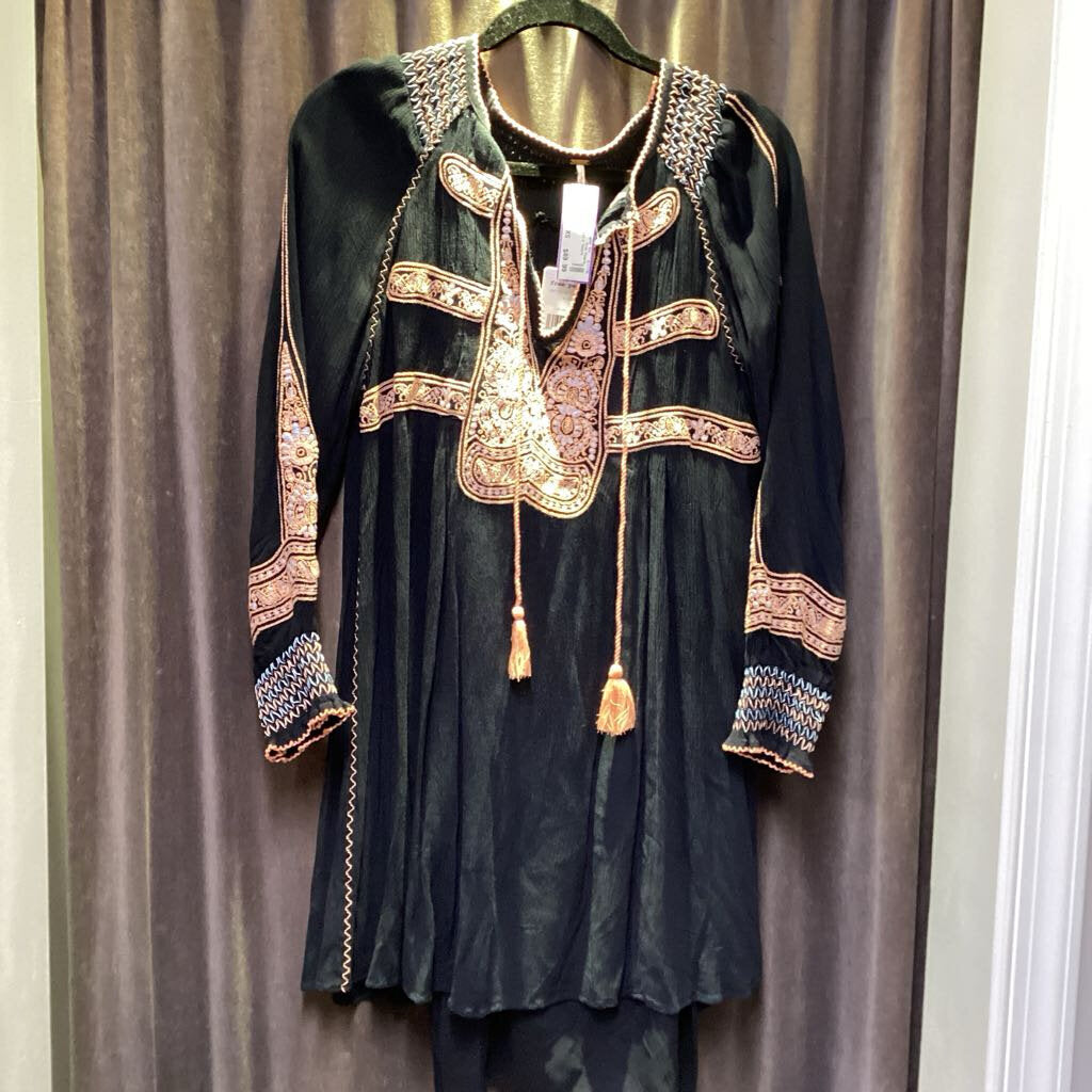 Free People NWT Tunic Style w Tassle DRESSES XS