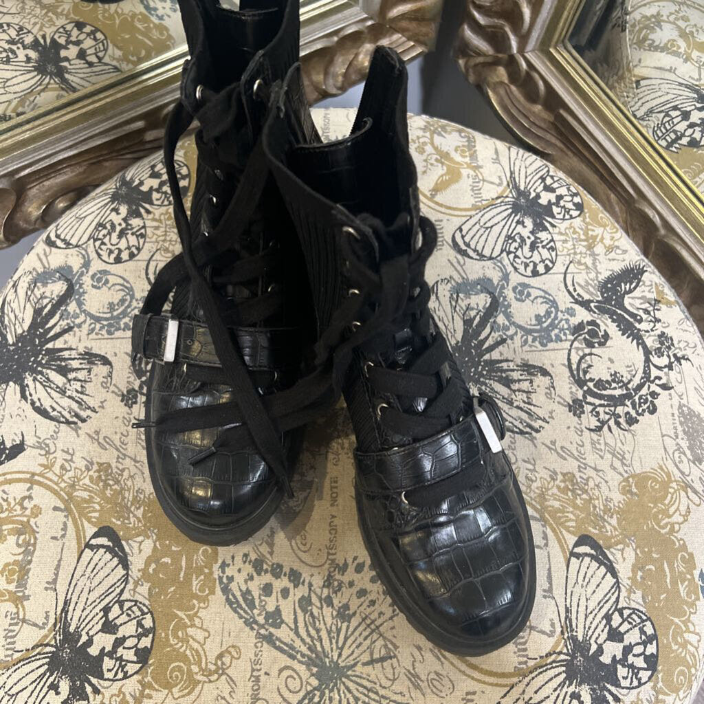 Knit BUckle Combat Boots BOOTS 5.5