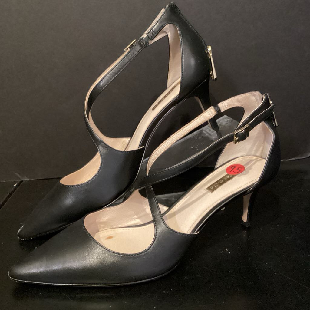 Louise et Cie Cross Front Pointed Toe Heels SHOES 9.5