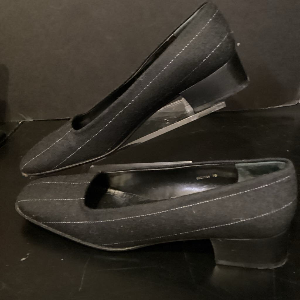 Ralph Lauren Pinstriped Square Toe SHOES 7