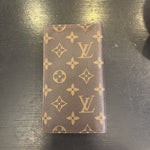 Load image into Gallery viewer, Louis Vuitton Single Fold Checkbook WALLETS S
