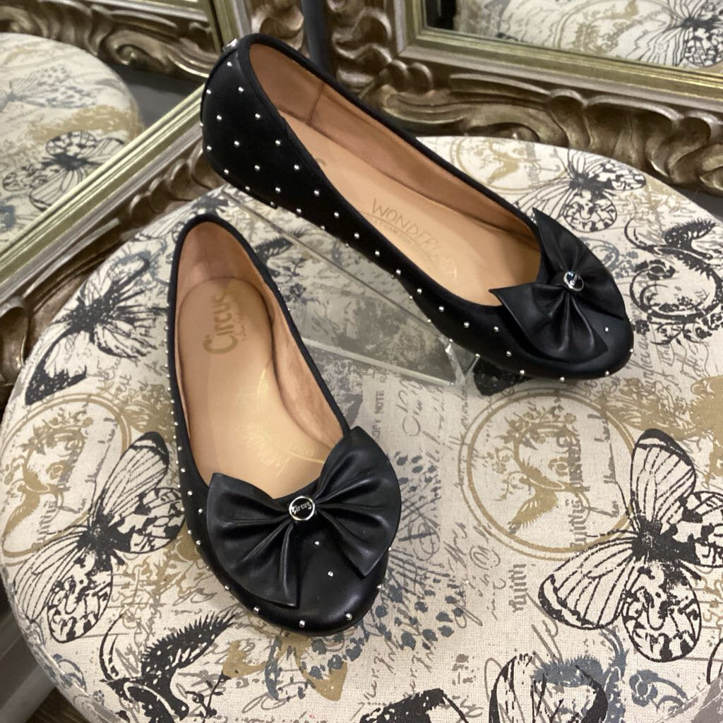 Circus by Sam Edelman Bow Front w Grommet Flats SHOES 10