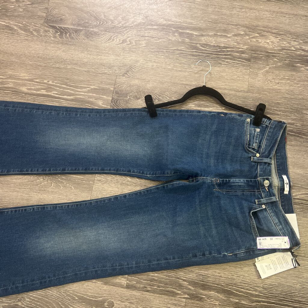 7 for All Mankind NWT Mini Flare JEANS 28