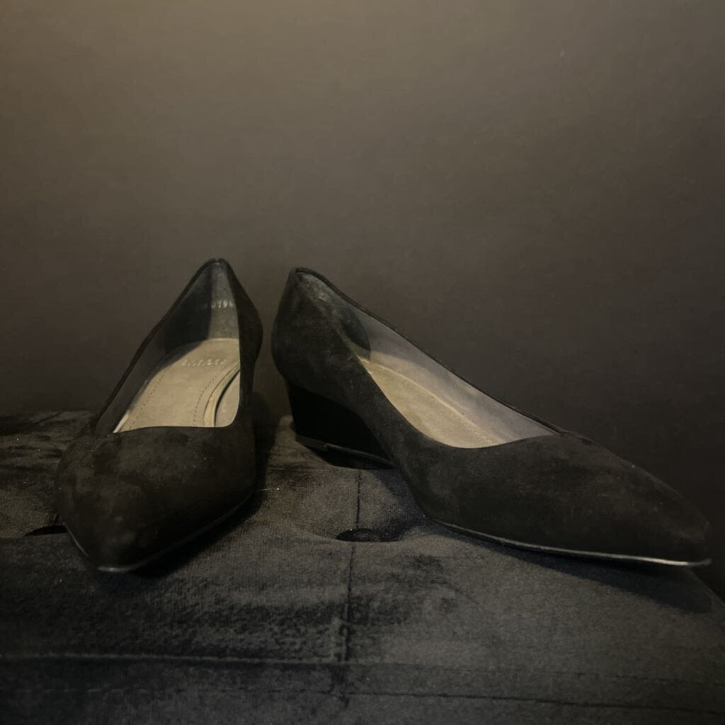 Stuart Weitzman Suede Mini Heels SHOES 9
