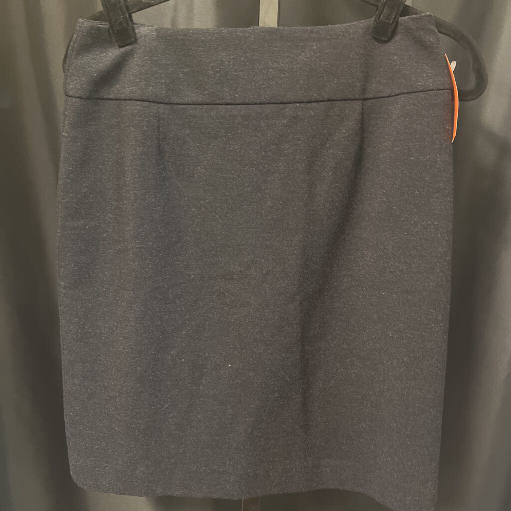 Barneys NY Classic Pencil Skirt SKIRTS P