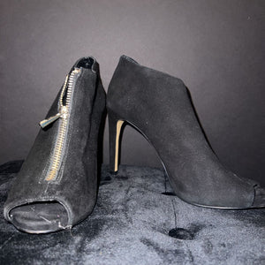 Ann Taylor Suede Zip Front SHOES 7.5