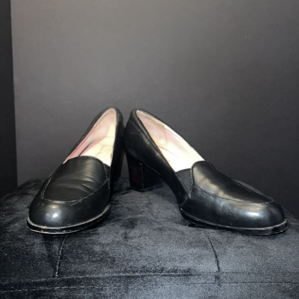 Taryn Rose Leather Loafer Heels SHOES 8.5