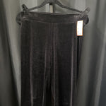 Load image into Gallery viewer, Talbots Velour Cropped PANTS SP
