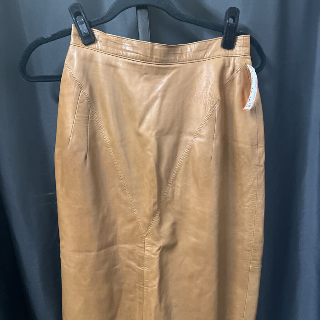 Karen Austin Leather Pencil/Buttons SKIRTS 4/6
