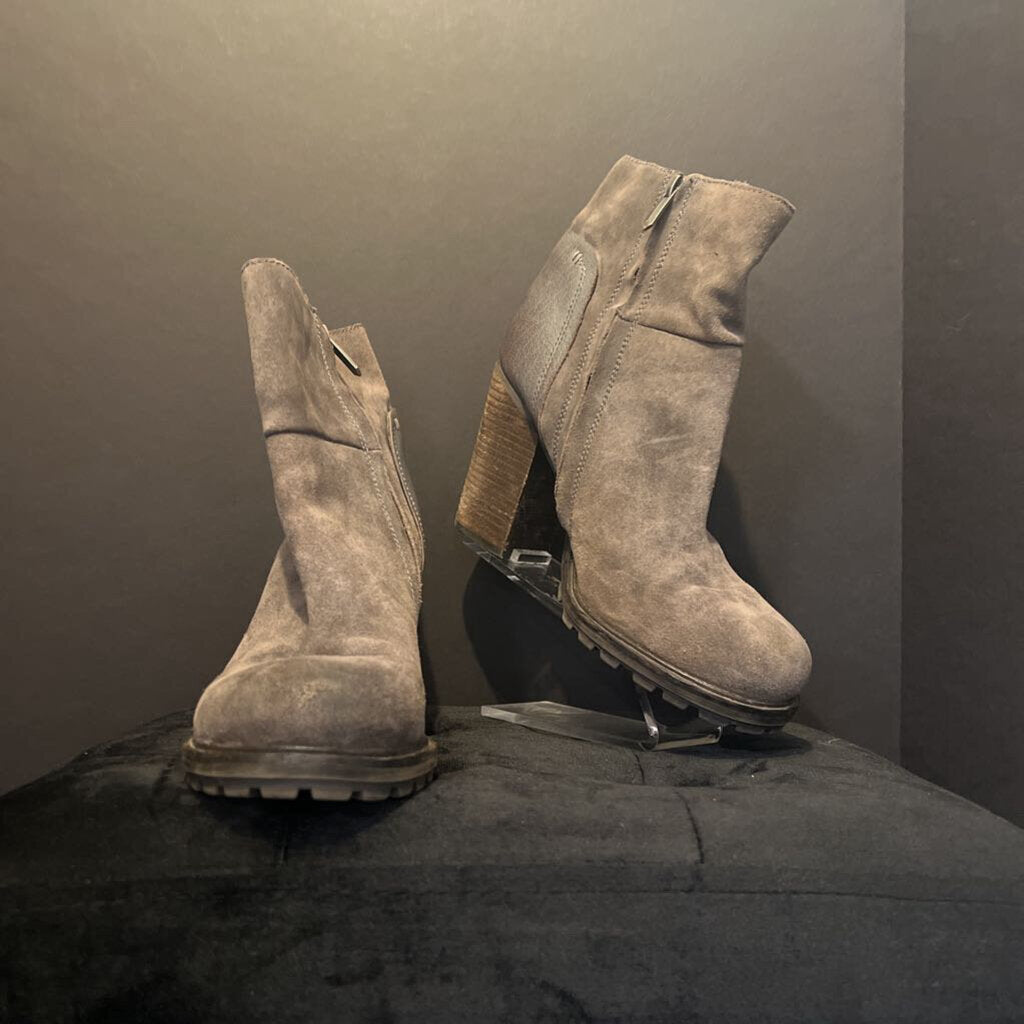 Sam Edelman Suede Ankle w Heels BOOTIES 10.5