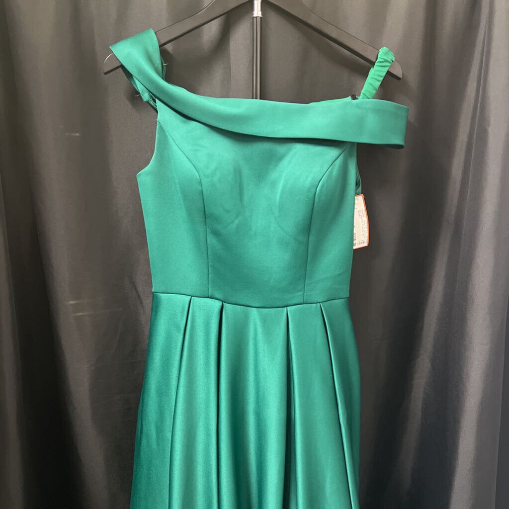 Ieena for macdougal Off Shoulder Pleated Gown EVENING 2