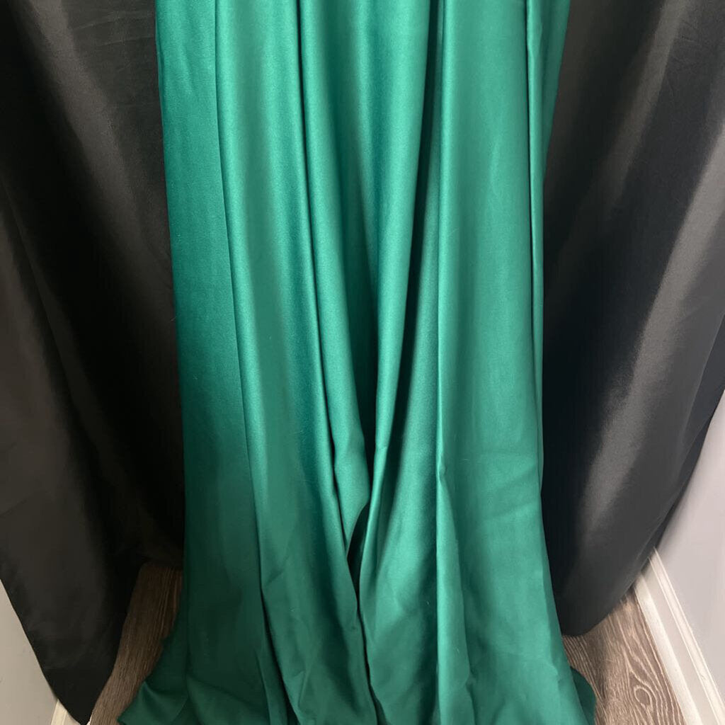 Ieena for macdougal Off Shoulder Pleated Gown EVENING 2