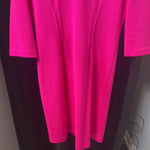 Load image into Gallery viewer, St John Vneck 3/4 Sleeve Knit DRESSES 6
