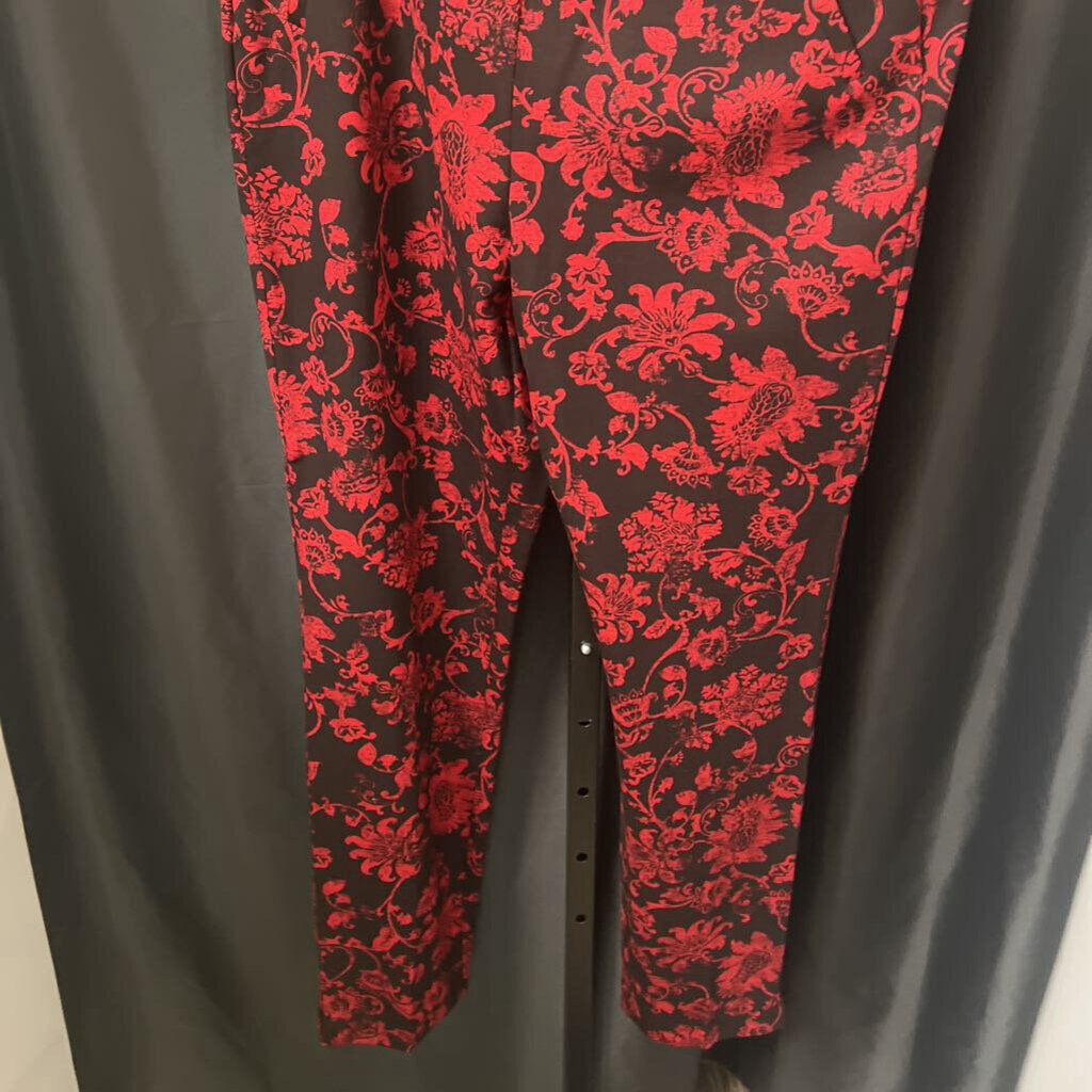 Chicos NWT FLoral PANTS 2.5