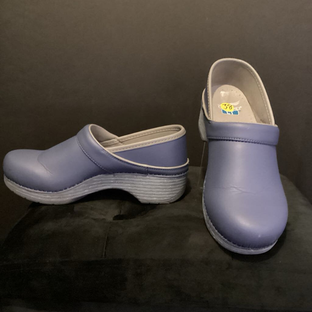 Dansko Solid Color Slip On Clogs SHOES 38
