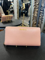 Load image into Gallery viewer, Gucci Leather Zip Around WALLETS S
