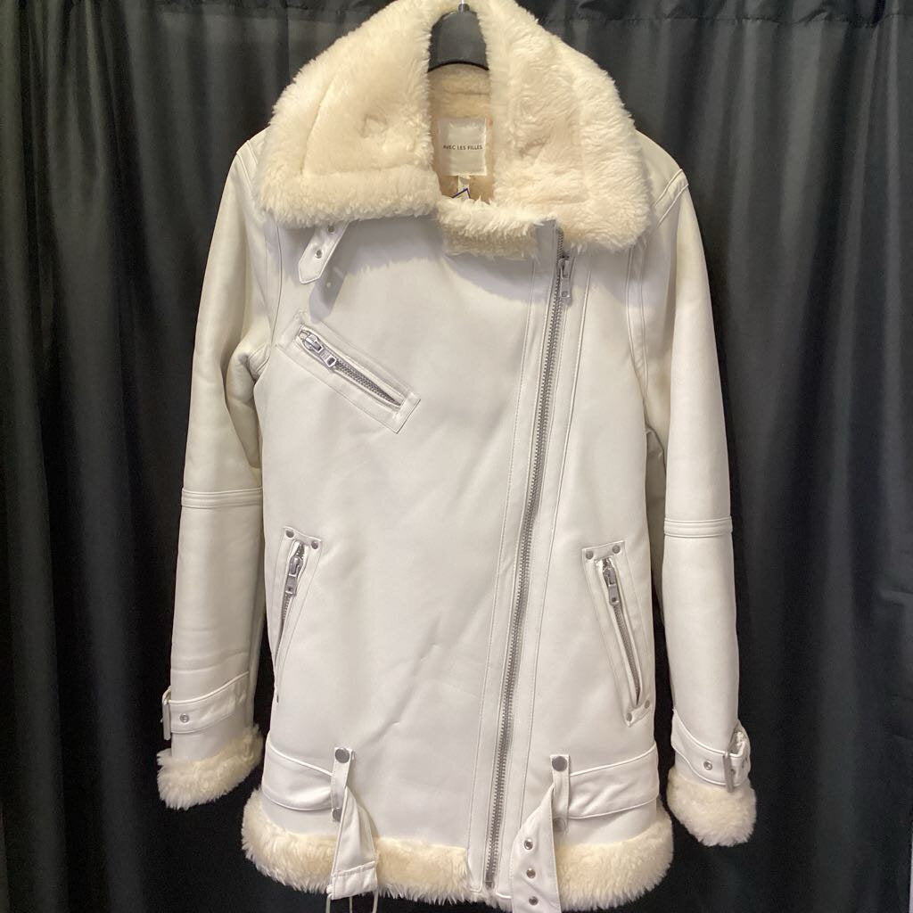 Avec Les Filles NWT Faux Leather OUTERWEAR M