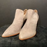 Load image into Gallery viewer, Schutz Studded BOOTIES 9
