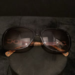 Load image into Gallery viewer, Coach Tortois Sunnies ACCESSORIES No Case
