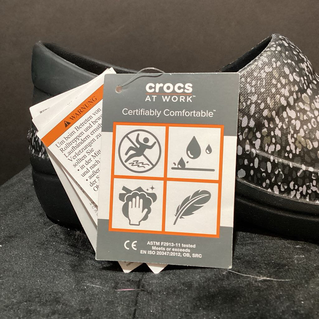 Crocs NWT Blue SHOES 8