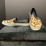 Load image into Gallery viewer, Dolce Vita Slip on SHOES 9.5
