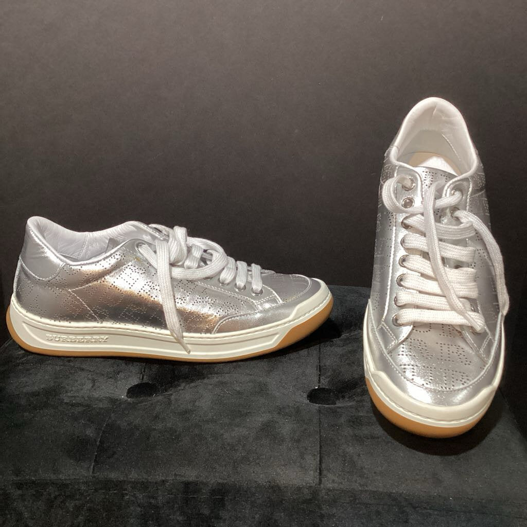 Burberry NWB Metalic Lace Up Sneakers SHOES 37.5