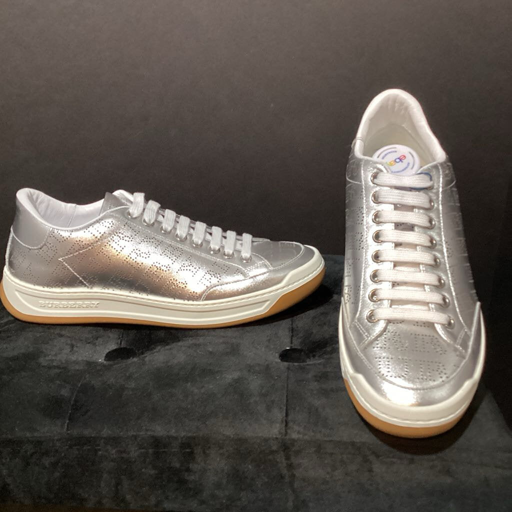 Burberry NWB Metalic Lace Up Sneakers SHOES 38