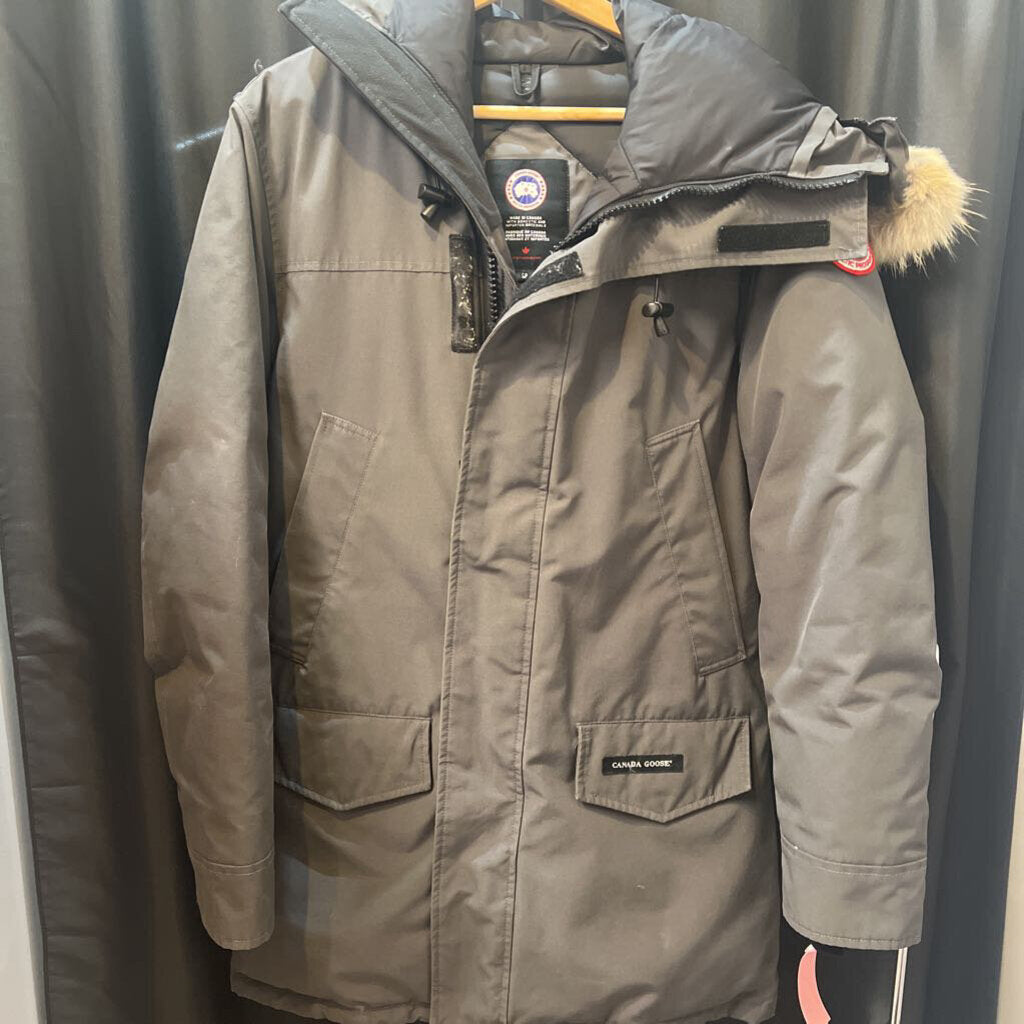 Canada Goose Hooded Overcoat w Fur Lined Hood MENS JACKETS S