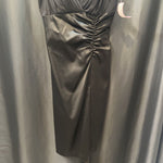 Load image into Gallery viewer, Betsey &amp; Adam Rouching DRESSES 6
