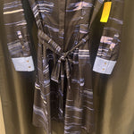 Load image into Gallery viewer, Banana Republic Belted Nylon Print DRESSES 8
