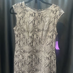 Load image into Gallery viewer, Ann Taylor Snake Skin Design DRESSES 4
