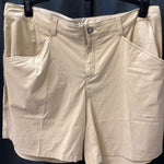 Load image into Gallery viewer, Patagonia NWT Quandry 7" SHORTS 16
