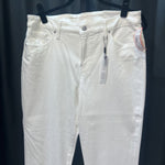 Load image into Gallery viewer, Chicos NWT Fray Slim Leg Crop JEANS 1.5
