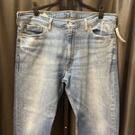 Load image into Gallery viewer, Levi Strauss 505 Straight MENS JEANS 40x32
