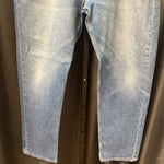 Load image into Gallery viewer, Levi Strauss 505 Straight MENS JEANS 40x32
