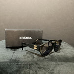 Load image into Gallery viewer, Chanel Small Plastic Classic Logo Sides SUNGLASSES OS
