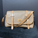 Load image into Gallery viewer, Gucci VNTG AS IS Shoulder Flap HANDBAGS M
