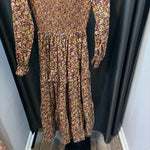 Load image into Gallery viewer, Avara NWT LS Leaf Print DRESSES XS
