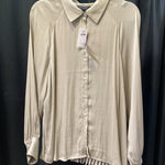 Load image into Gallery viewer, Banana Republic NWT Bttn Up Pleated Back TOPS L
